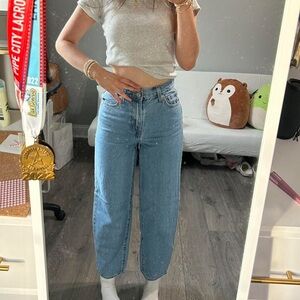 Women ballon leg Levi jeans